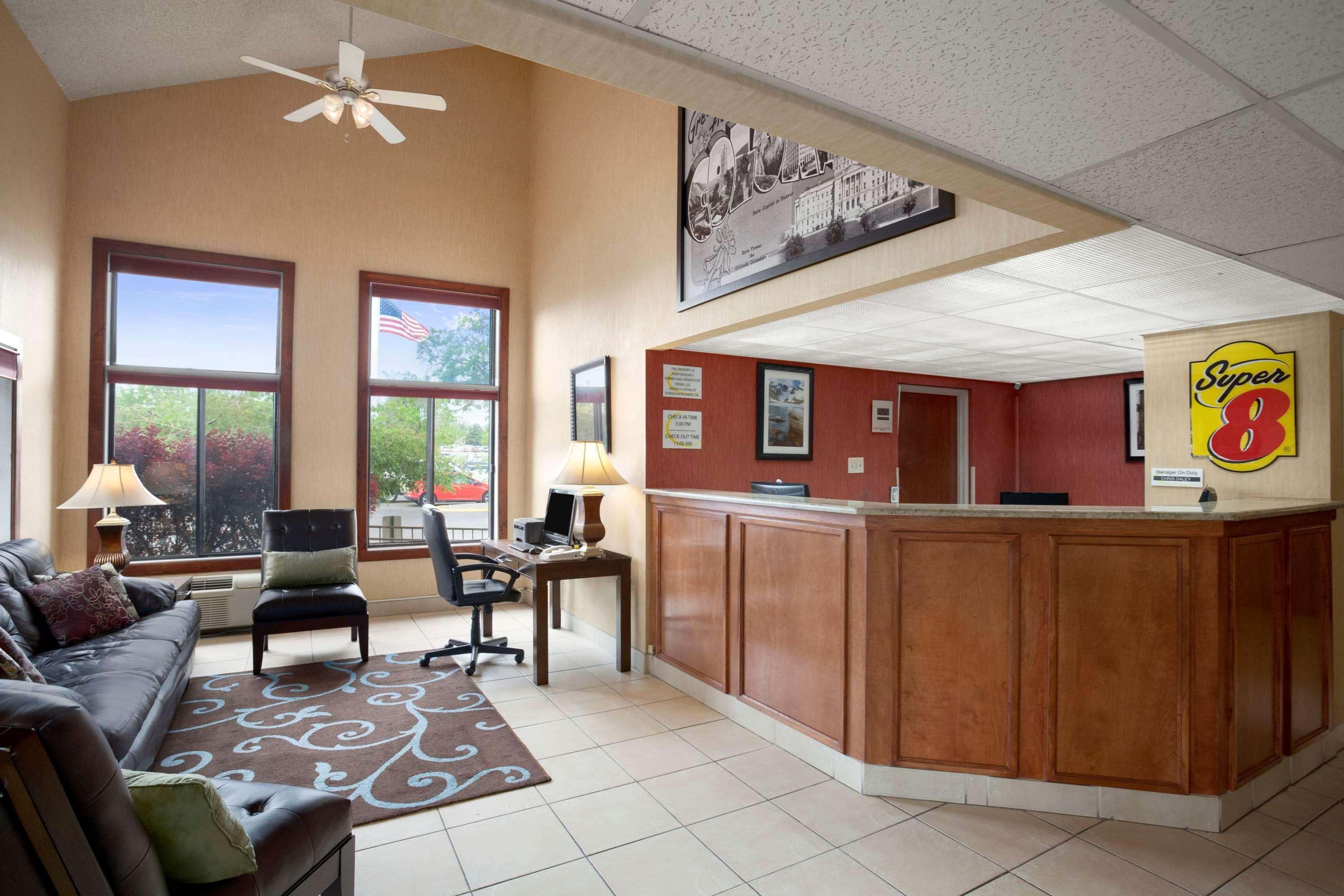 Super 8 by Wyndham Westminster Denver North Exterior foto