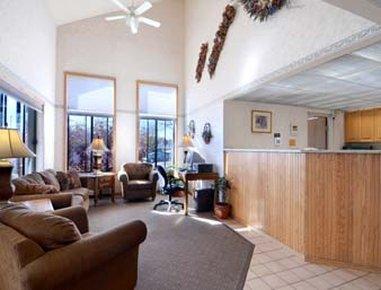 Super 8 by Wyndham Westminster Denver North Exterior foto